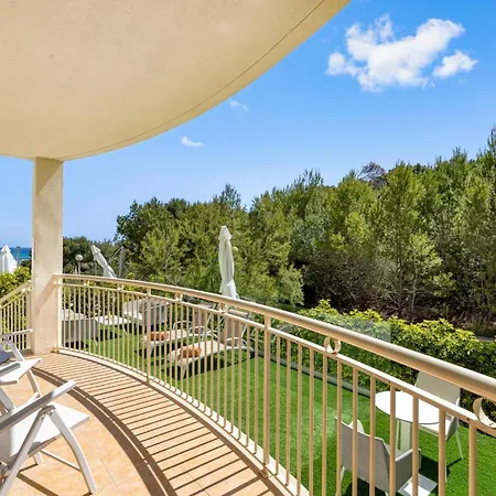 Viva Cala Mesquida & Adults Only 16 4*