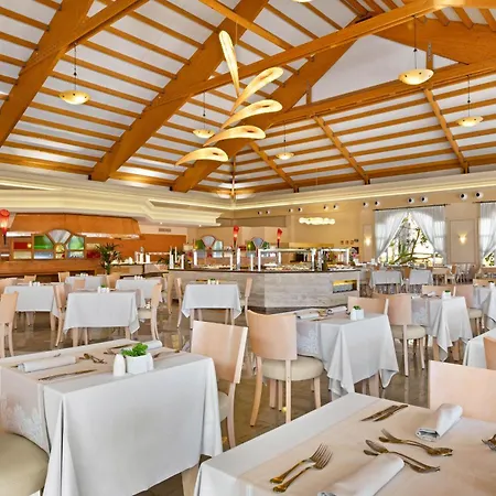 Viva Cala Mesquida & Adults Only 16 4* Кала Мескида