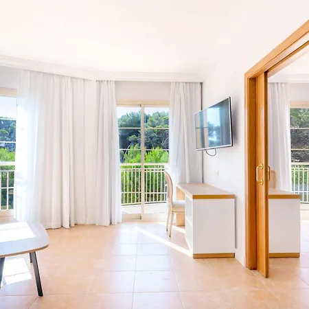 Viva Cala Mesquida & Adults Only 16 Hotel 4*